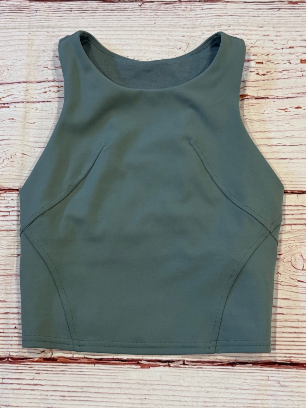 Lululemon Invigorate Training Tank Top in 
Tidewater Teal Sz 0